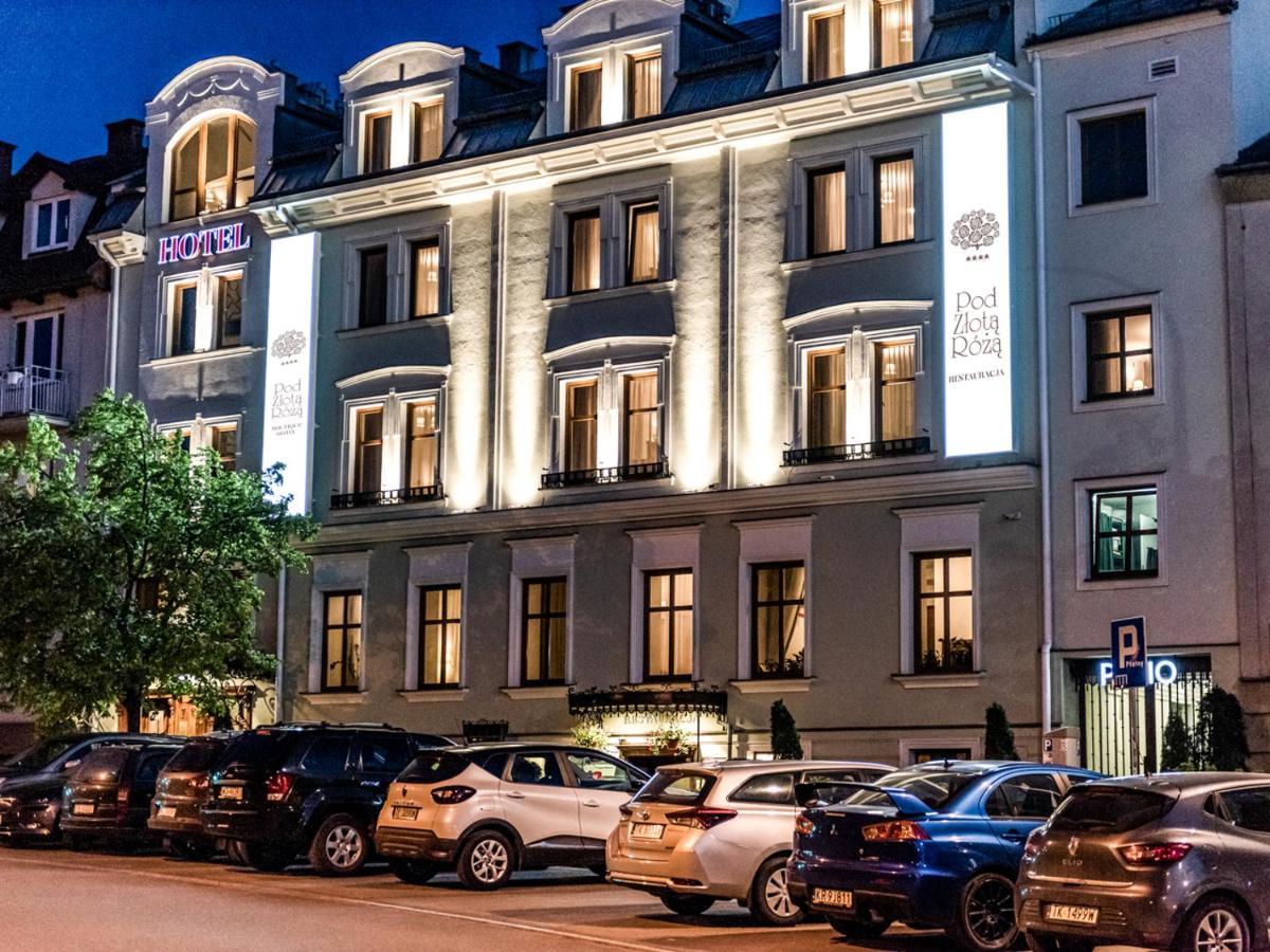 Hotel Pod Zlota Roza Келце Екстериор снимка